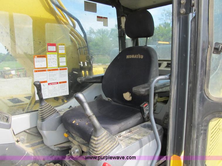 image for item Z9126 2003 Komatsu PC300LC-7L excavator