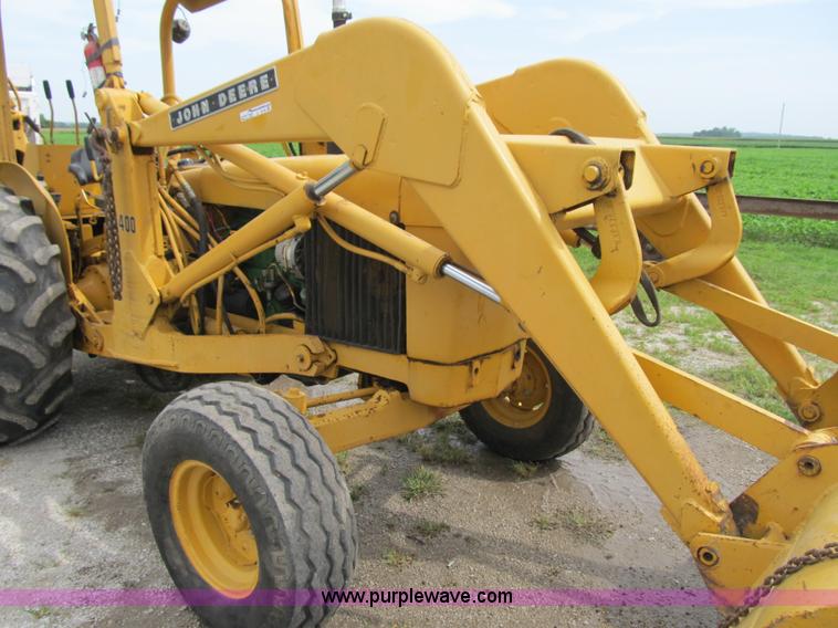 image for item Z9178 John Deere 400 backhoe