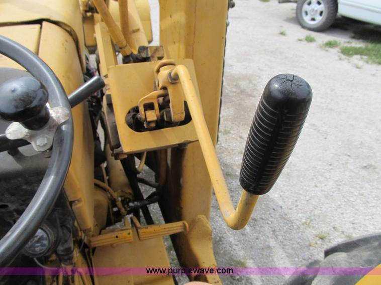 image for item Z9178 John Deere 400 backhoe