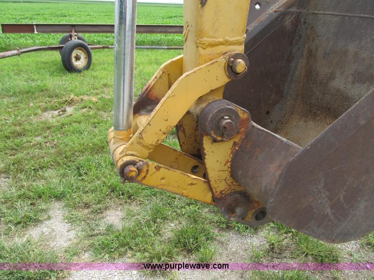image for item Z9178 John Deere 400 backhoe