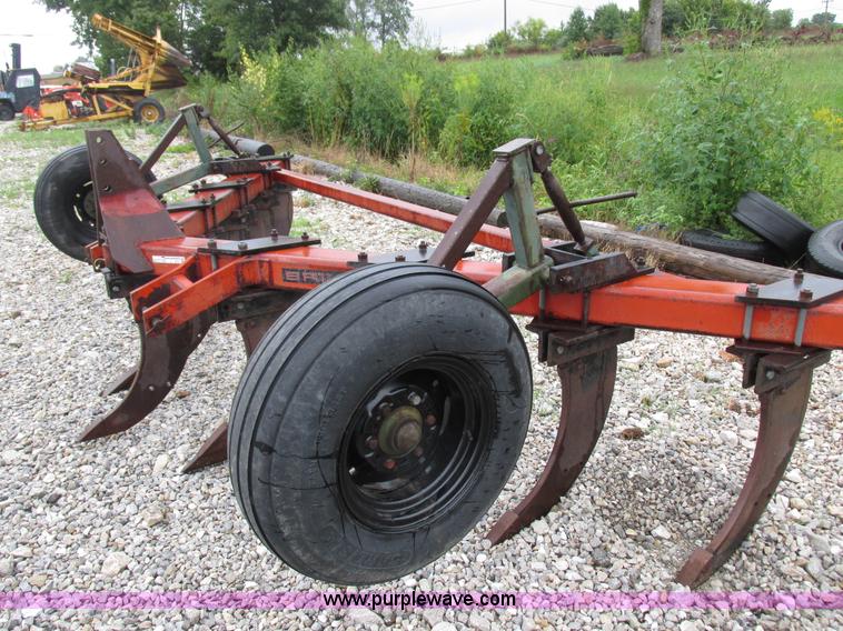 image for item Z9701 Brillion ripper