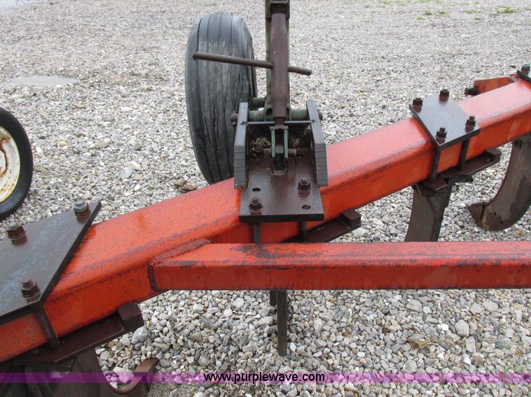 image for item Z9701 Brillion ripper