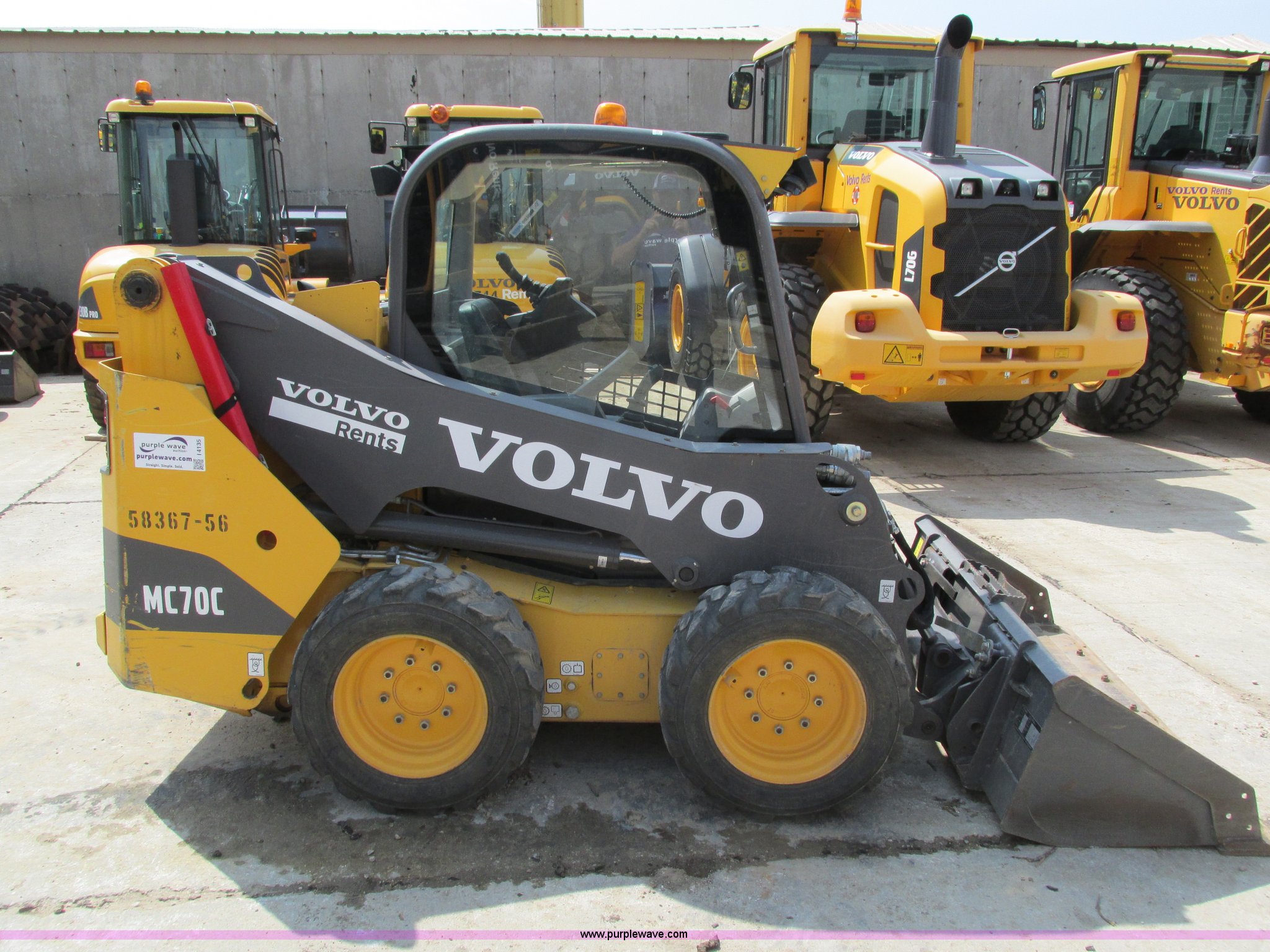 2012 Volvo MC70C skid steer in Milwaukee, WI Item I4135 sold Purple