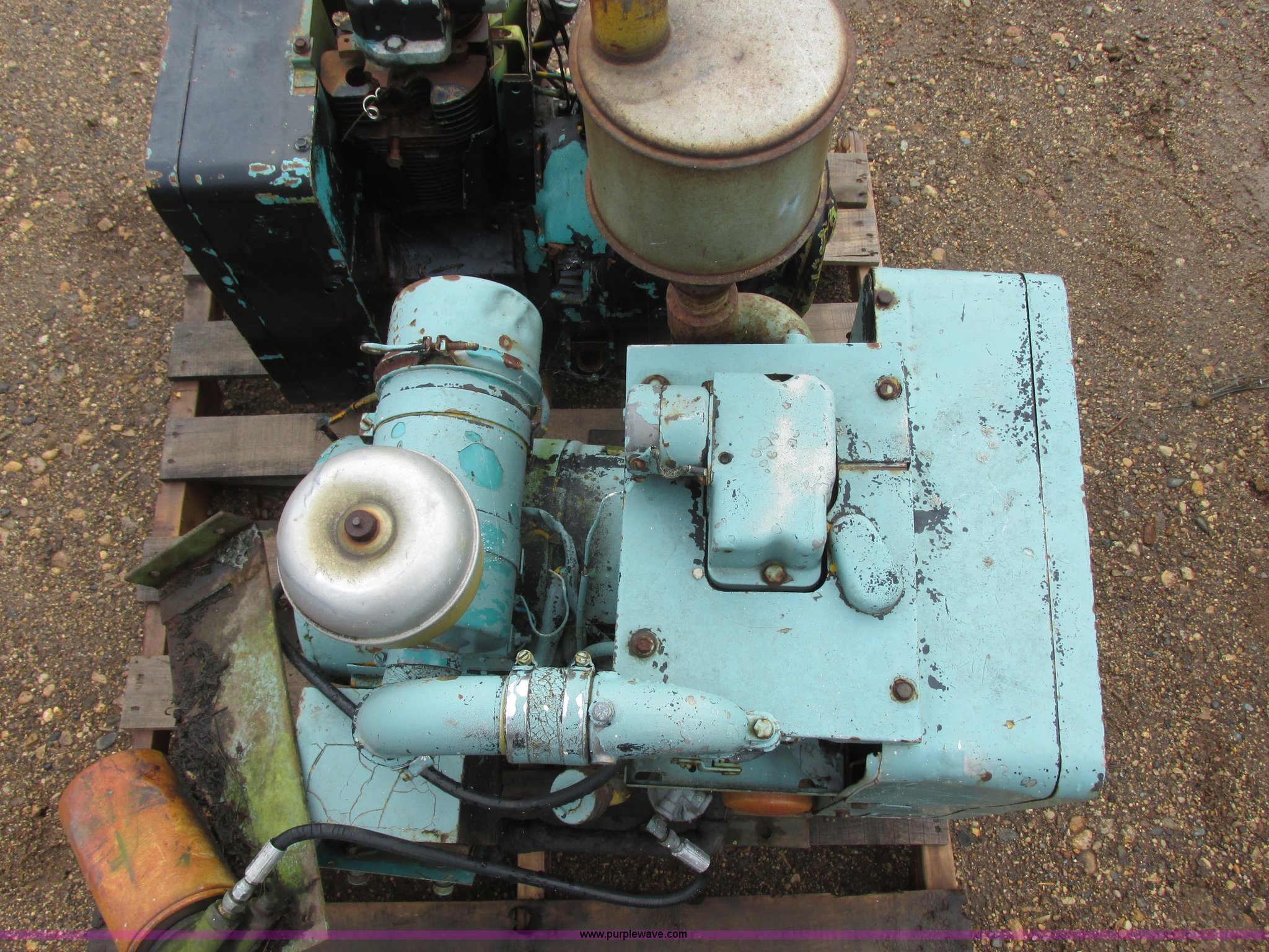 (2) Onan electric plants in Slayton, MN Item I6076 sold Purple Wave