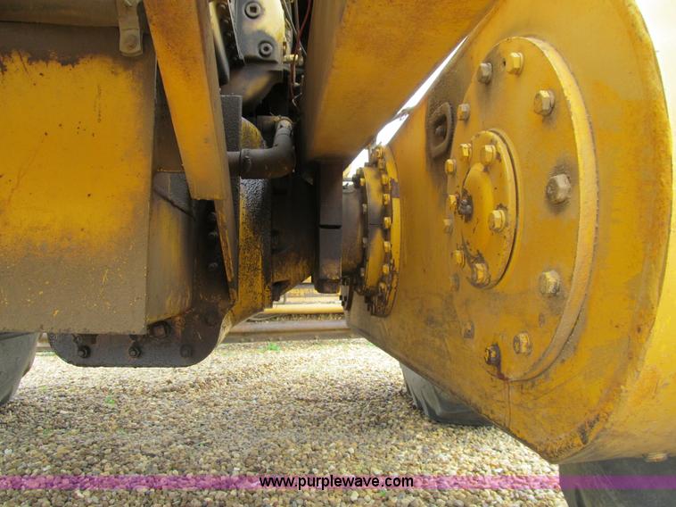 image for item E4931 1973 Wabco 555 motor grader