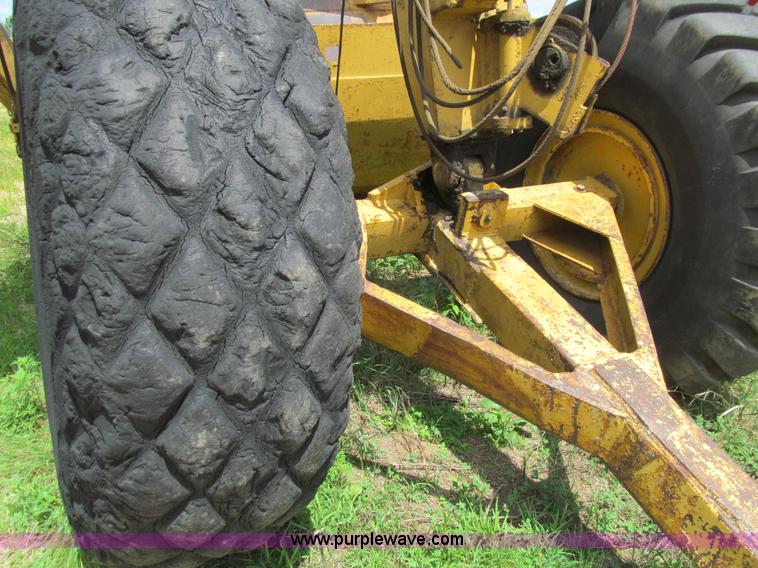 image for item E4933 La Plant-Choate cable pull scraper