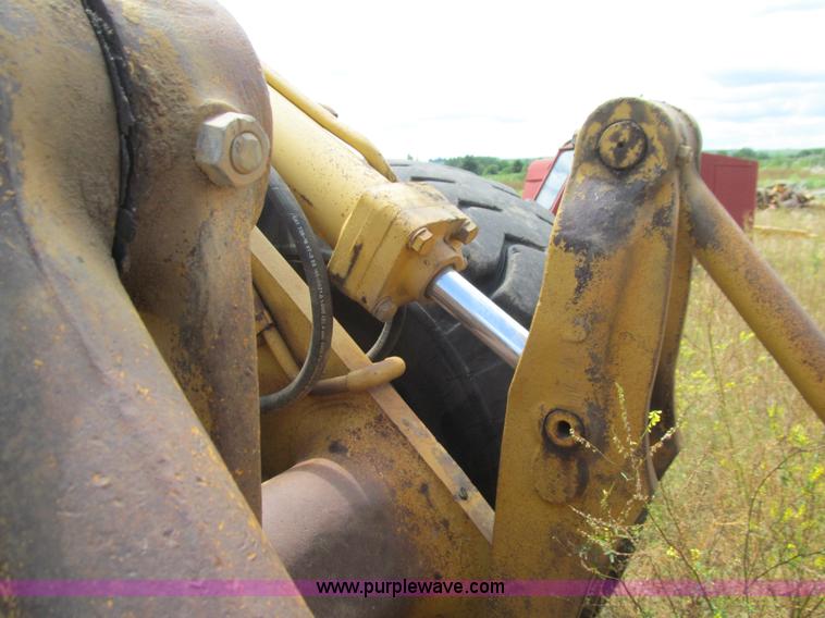 image for item E4935 1974 Caterpillar 980B wheel loader