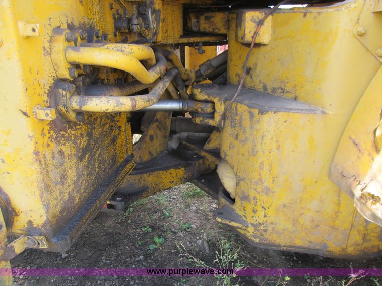 image for item E4935 1974 Caterpillar 980B wheel loader
