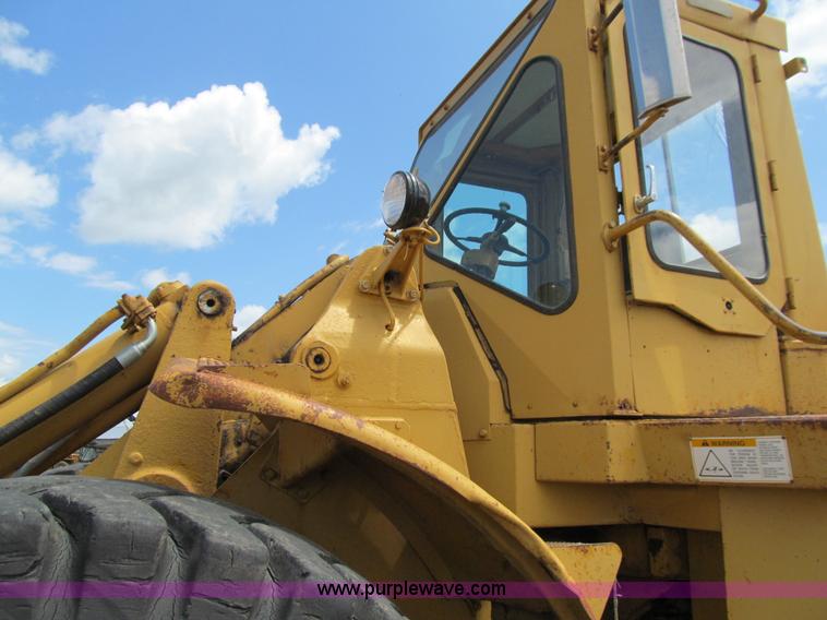 image for item E4935 1974 Caterpillar 980B wheel loader