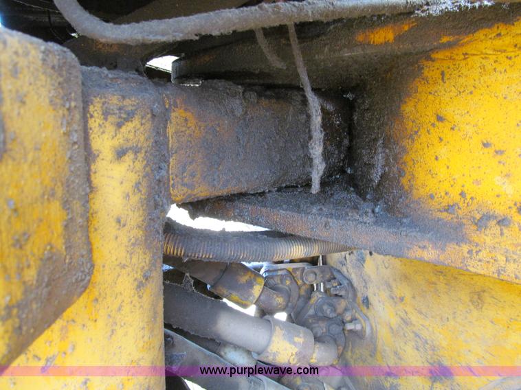 image for item E4935 1974 Caterpillar 980B wheel loader