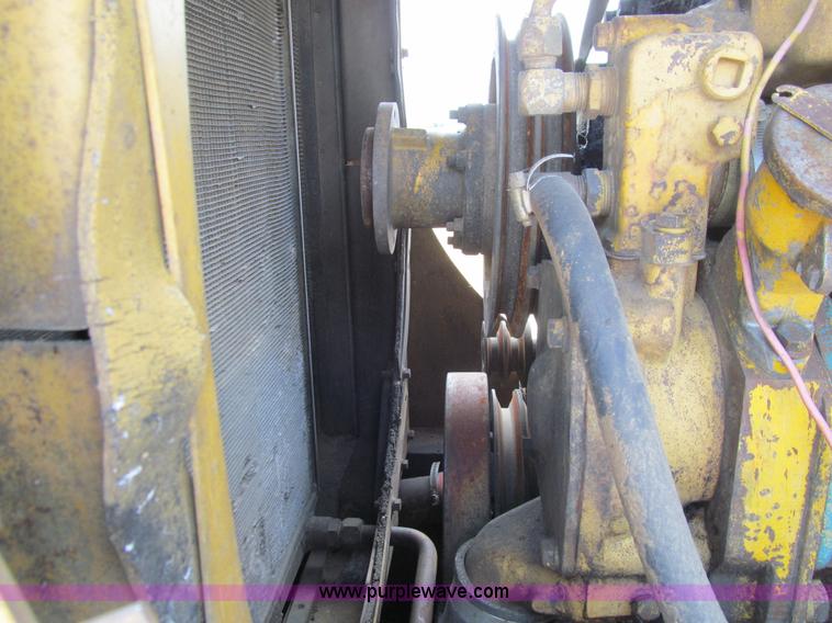 image for item E4935 1974 Caterpillar 980B wheel loader