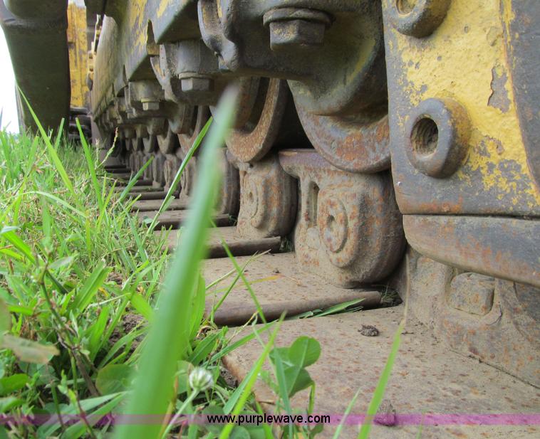 image for item E4937 1968 Caterpillar D9G dozer