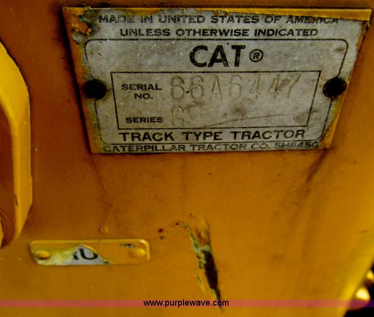 image for item E4937 1968 Caterpillar D9G dozer