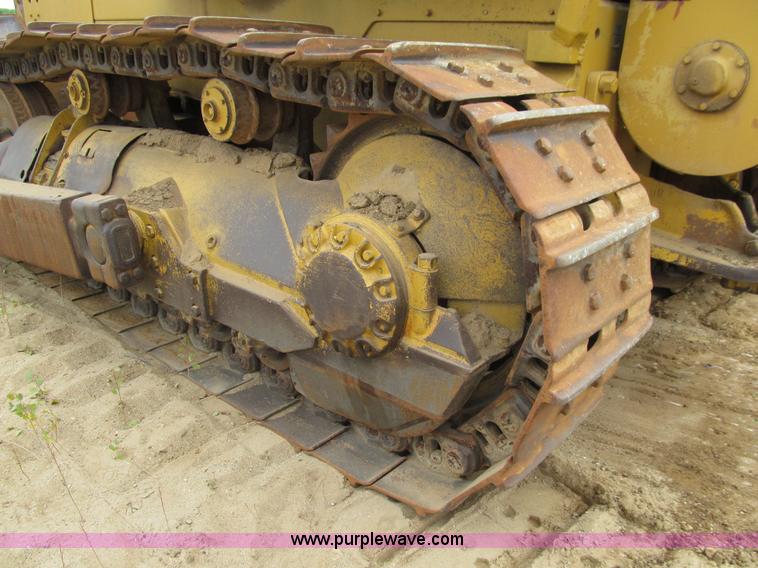image for item E4938 1959 Caterpillar D9D dozer