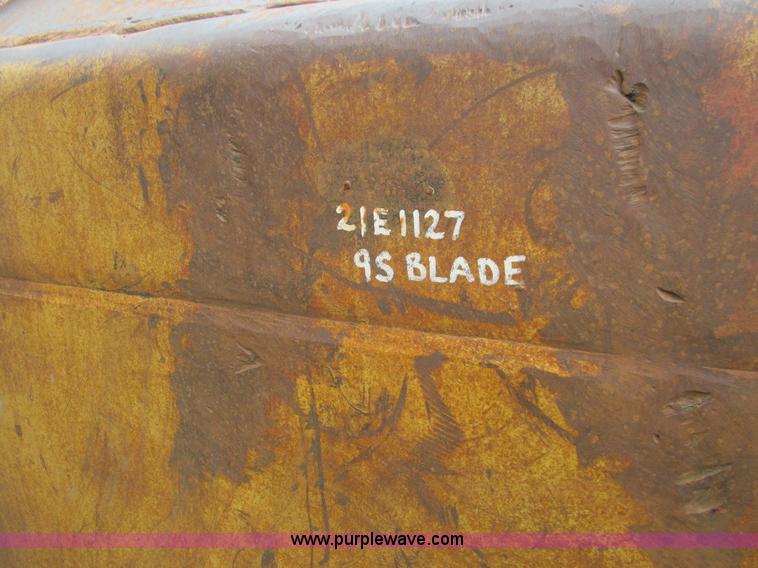 image for item E4938 1959 Caterpillar D9D dozer