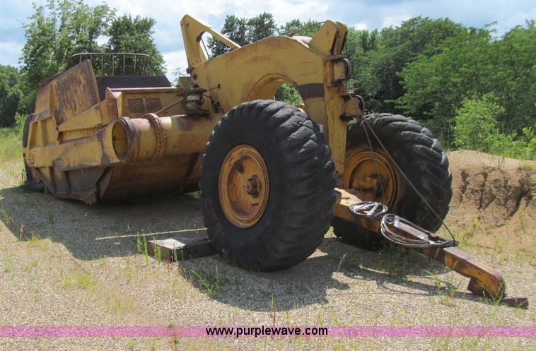 image for item E4939 Caterpillar 491 cable pull scraper