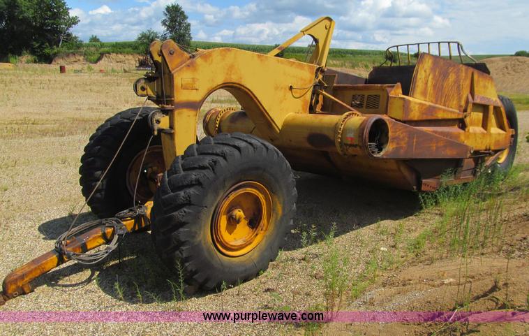 image for item E4939 Caterpillar 491 cable pull scraper