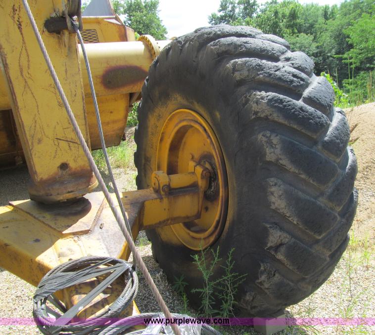 Caterpillar 491 cable pull scraper in Bayard, IA Item E4939 sold
