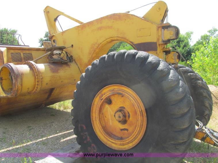 image for item E4939 Caterpillar 491 cable pull scraper