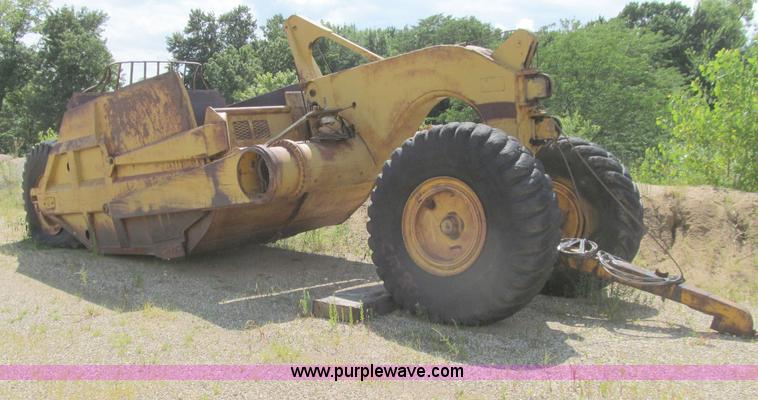 image for item E4939 Caterpillar 491 cable pull scraper