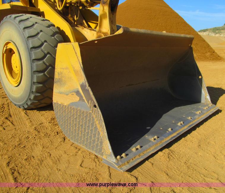 image for item E4942 1987 Komatsu WA450-1 wheel loader