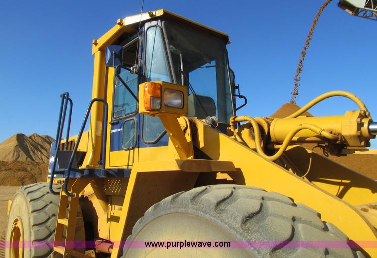 image for item E4942 1987 Komatsu WA450-1 wheel loader