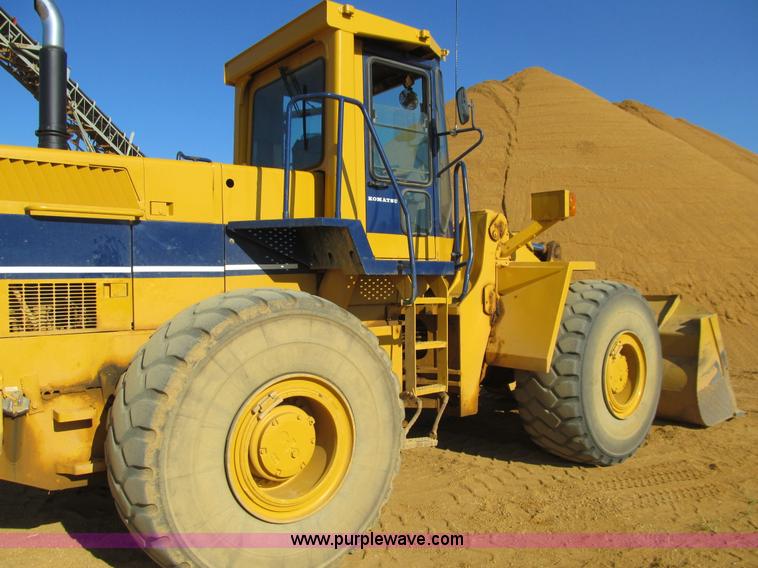 image for item E4942 1987 Komatsu WA450-1 wheel loader