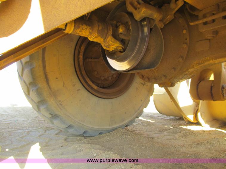 image for item E4942 1987 Komatsu WA450-1 wheel loader