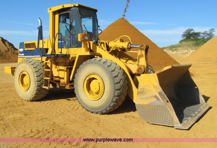 image for item E4942 1987 Komatsu WA450-1 wheel loader