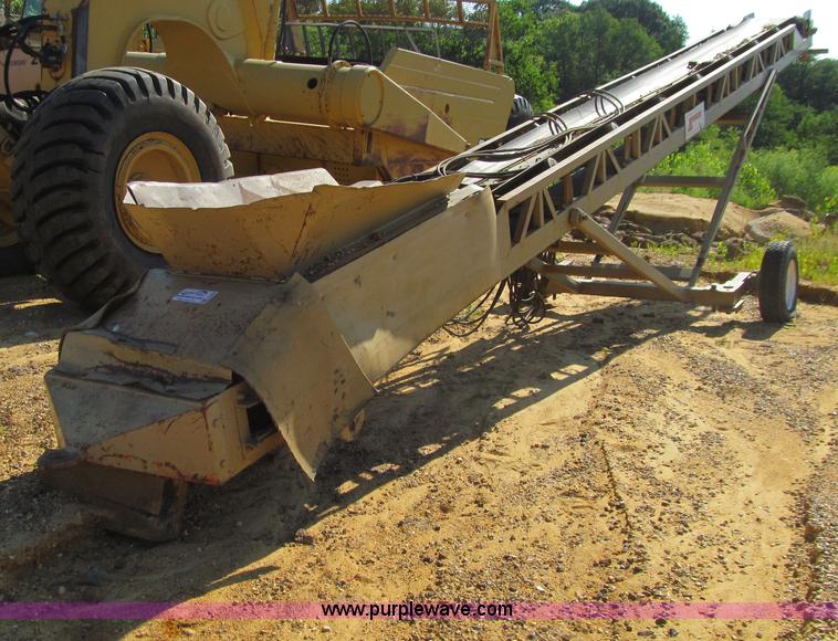 image for item E4943 Kolberg portable radial stacking conveyor