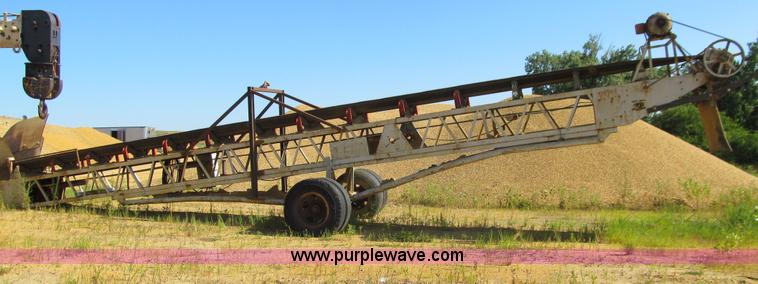 image for item E4944 Custom built portable transfer conveyor