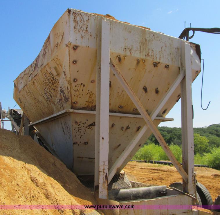 image for item E4948 Kolberg 1448-40 portable feeder