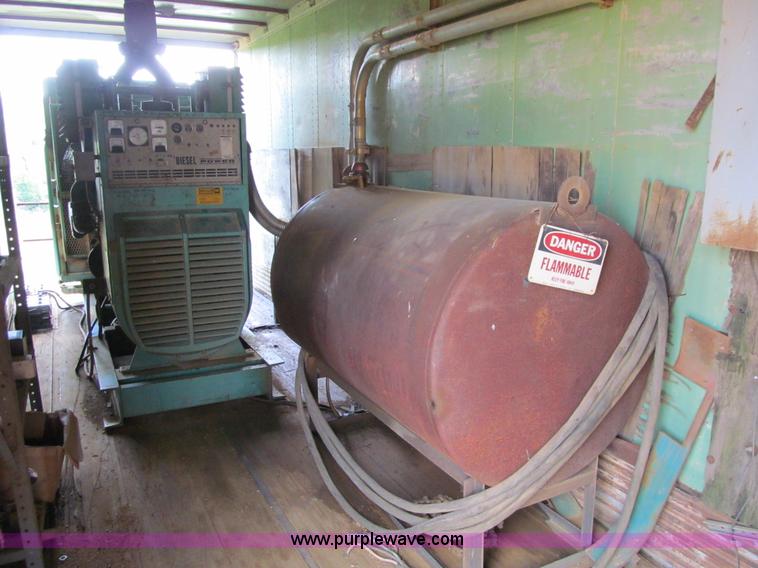 image for item E4949 Onan 350 kW generator