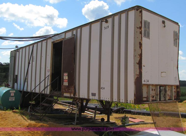 image for item E4949 Onan 350 kW generator