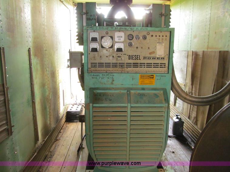 image for item E4949 Onan 350 kW generator