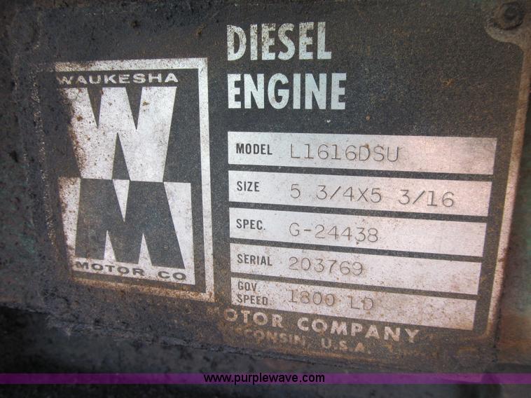 image for item E4949 Onan 350 kW generator