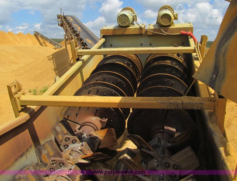 image for item E4951 2005 Trio twin paddle coarse washer