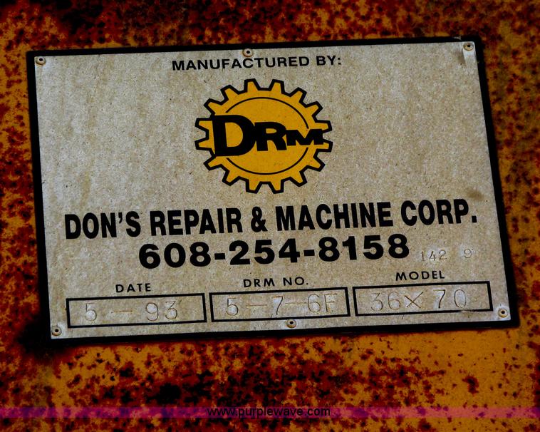 image for item E4953 1993 Don's Repair portable radial stacking conveyor