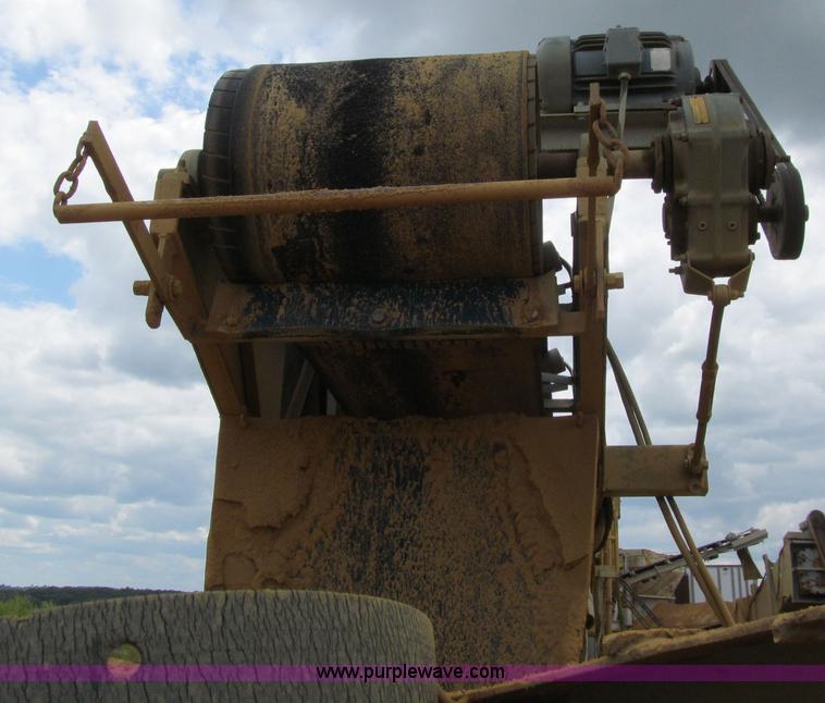 image for item E4954 Custom built portable transfer conveyor