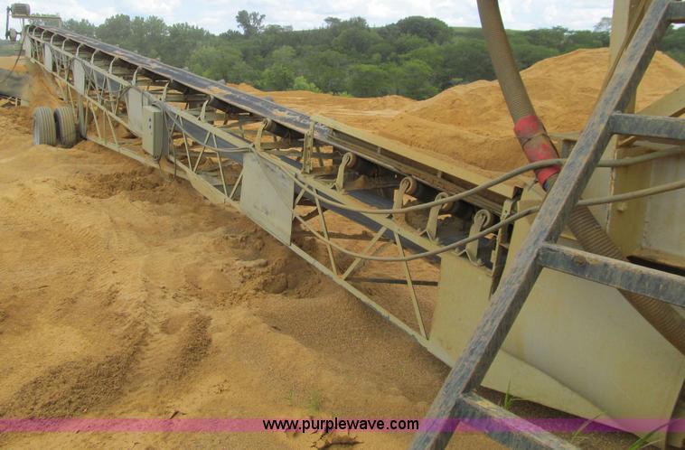 image for item E4954 Custom built portable transfer conveyor