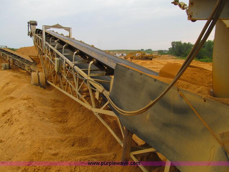 image for item E4955 Custom built portable transfer conveyor