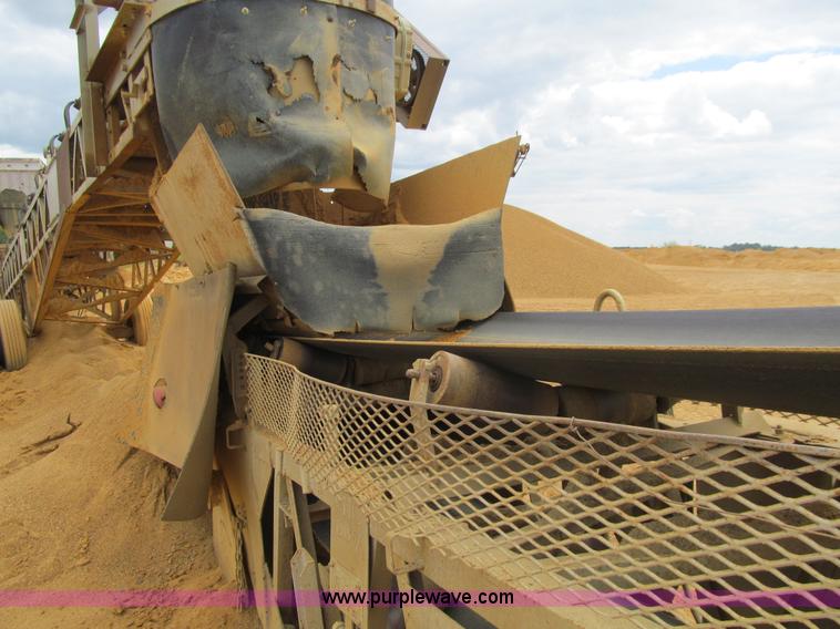 image for item E4957 Carter portable radial stacking conveyor