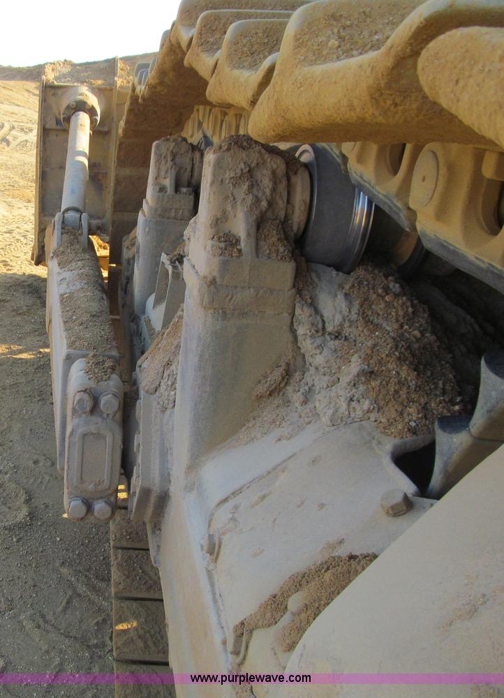 image for item E4959 1975 Caterpillar D9H dozer