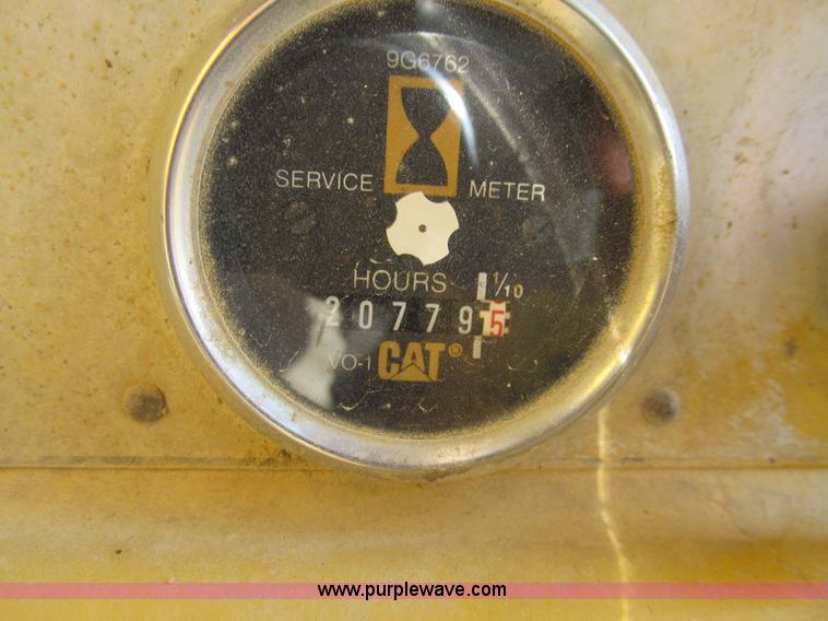 image for item E4959 1975 Caterpillar D9H dozer