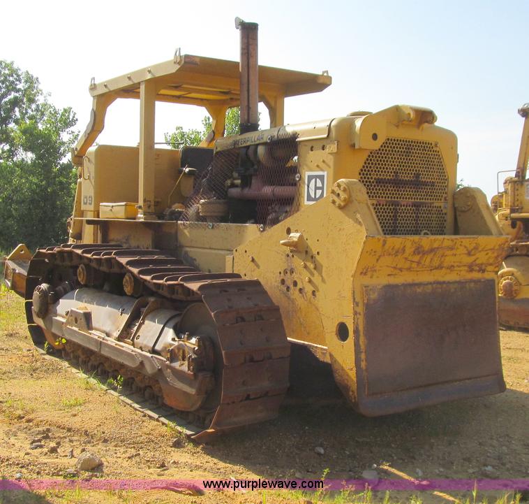 image for item E4960 1958 Caterpillar D9D dozer