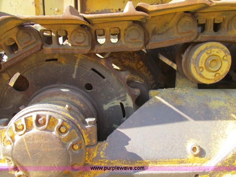 image for item E4960 1958 Caterpillar D9D dozer