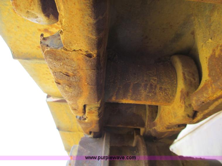 image for item E4960 1958 Caterpillar D9D dozer