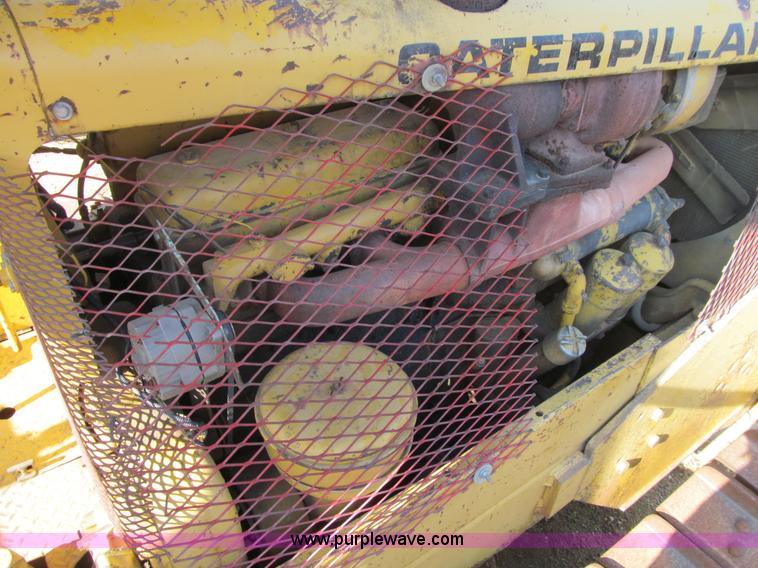 image for item E4960 1958 Caterpillar D9D dozer