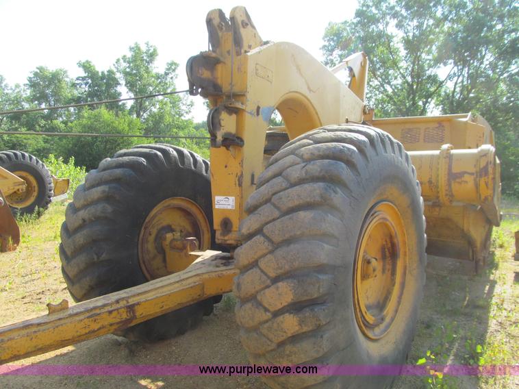 image for item E4961 Caterpillar 491 cable pull scraper