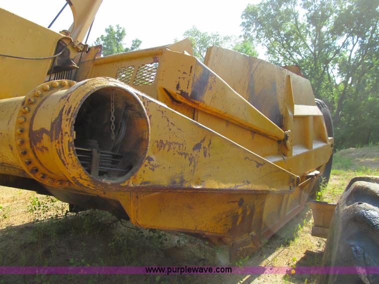 image for item E4961 Caterpillar 491 cable pull scraper